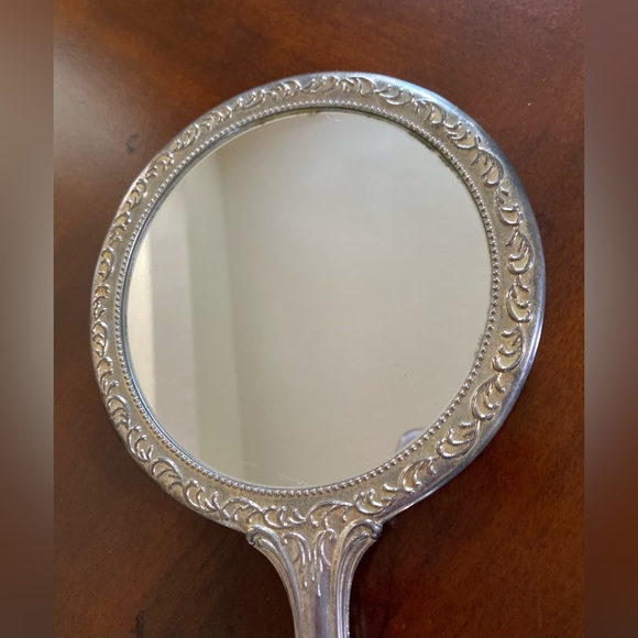 Mirror Godinger GSA Silver Piece Ornate
Dresser Vanity  Hand Mirror - Picture 9 of 12